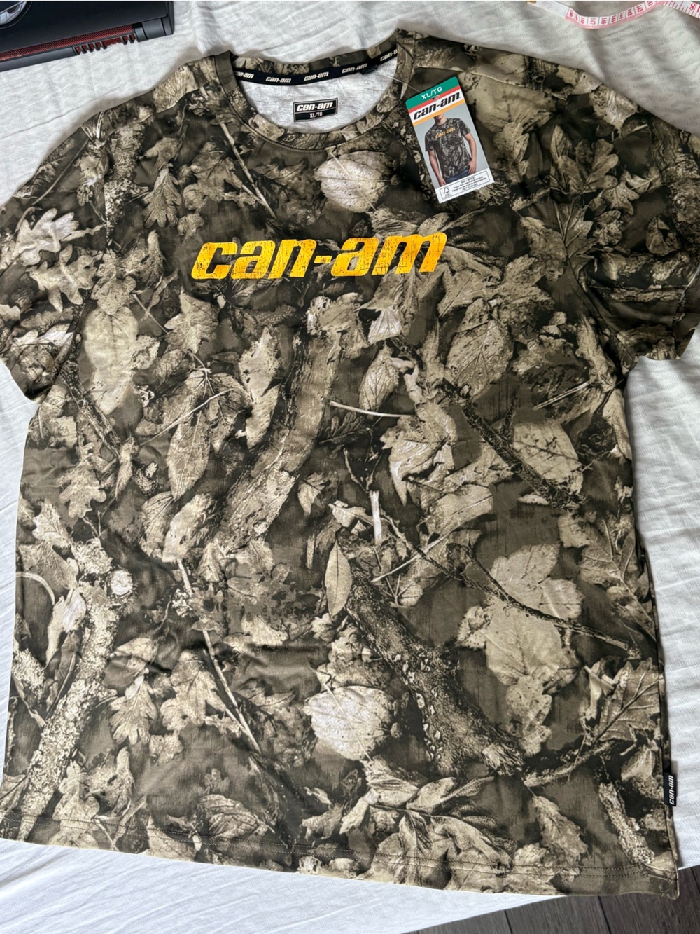 Can-Am Men’s Short Sleeve Camo